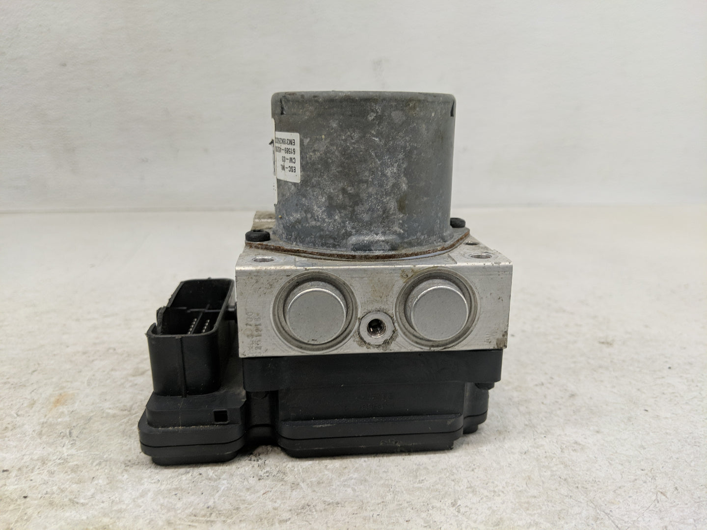 2017-2019 Hyundai Elantra ABS Pump Control Module Replacement Fits Fits 2017 2018 2019 OEM Used Auto Parts - Oemusedautopart