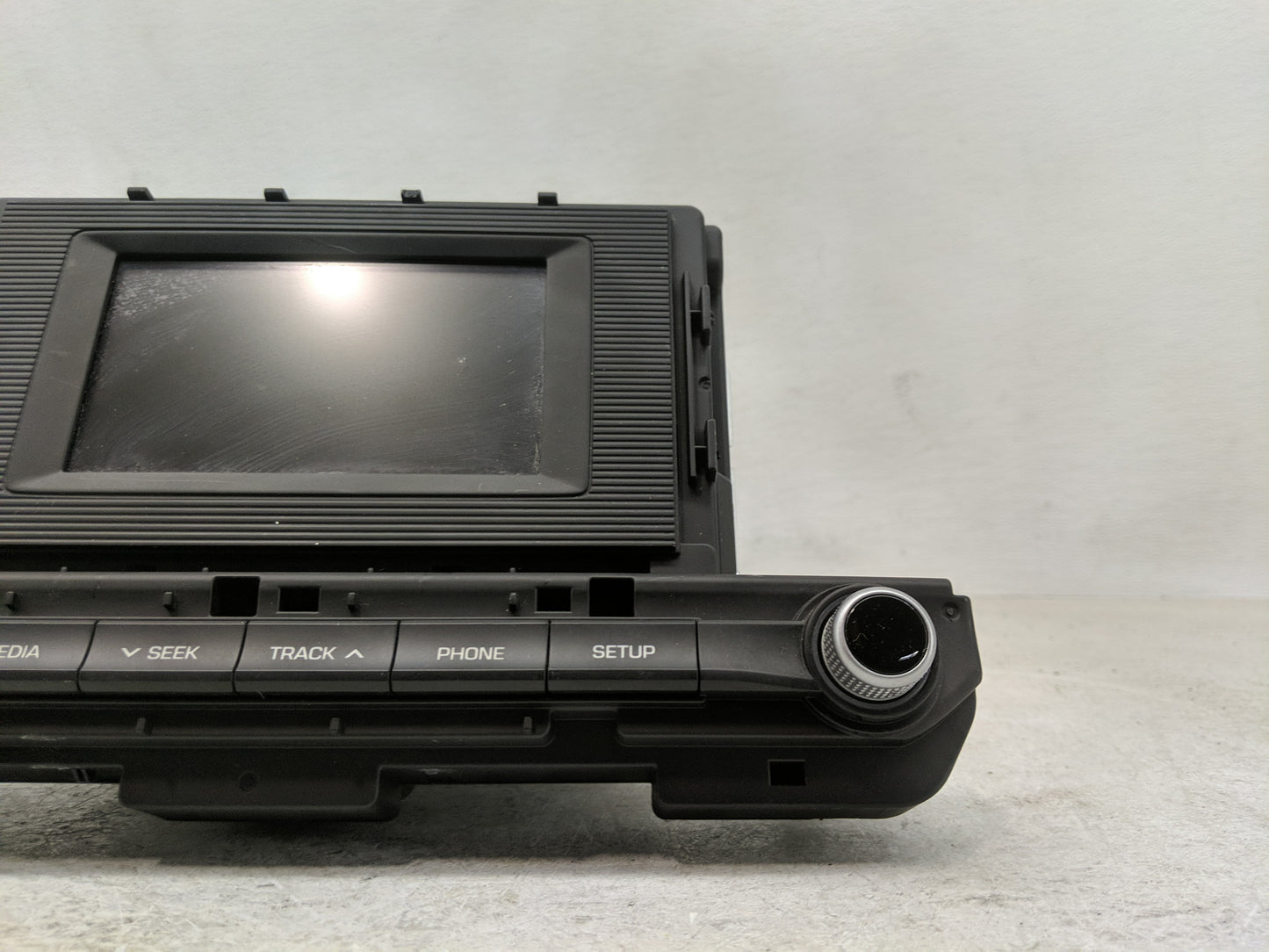 2019-2020 Hyundai Elantra Radio AM FM Cd Player Receiver Replacement P/N:96180-F2UA0SSH Fits Fits 2019 2020 OEM Used Auto Pa