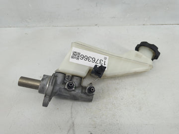 Hyundai Elantra Brake Master Cylinder - Oemusedautoparts1.com