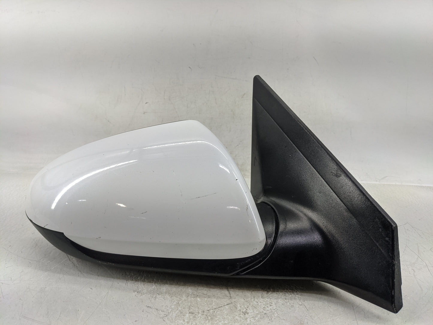 2017-2020 Hyundai Elantra Passenger Side View Mirror - Right Door Mirror OEM Used - Oemusedautoparts1.com