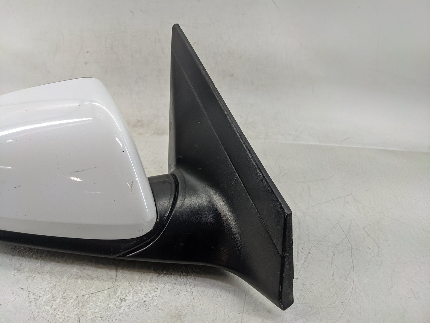 2017-2020 Hyundai Elantra Passenger Side View Mirror - Right Door Mirror OEM Used - Oemusedautoparts1.com