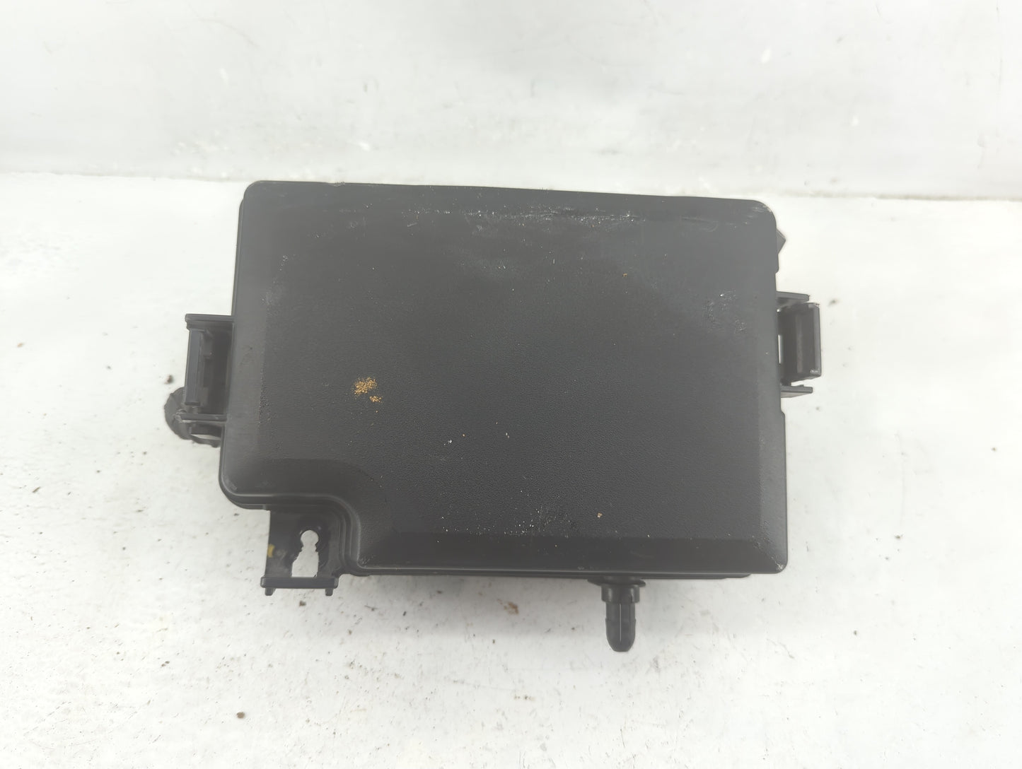 2019-2020 Hyundai Elantra Fusebox Fuse Box Panel Relay Module Fits Fits 2019 2020 OEM Used Auto Parts - Oemusedautoparts1.co