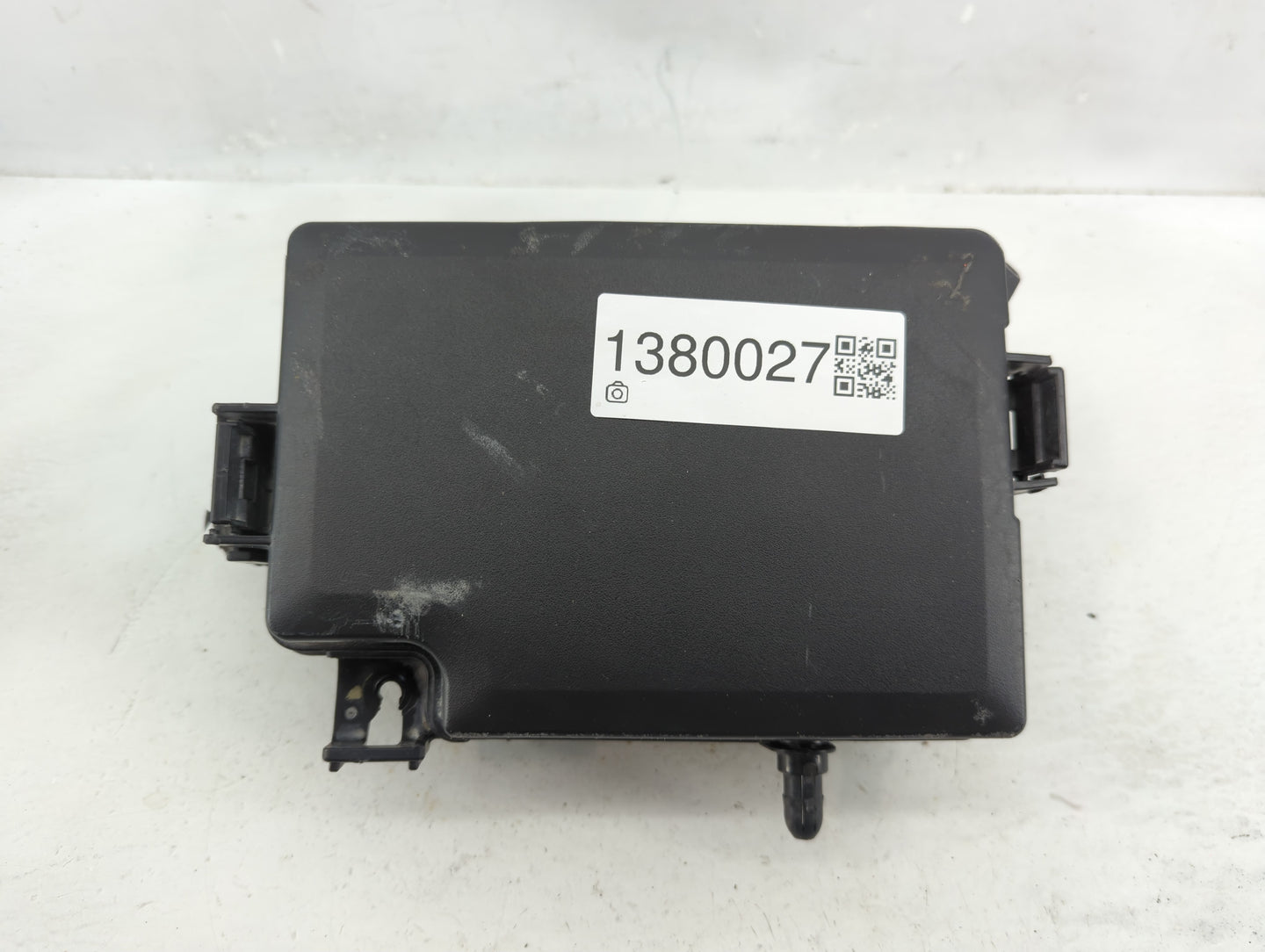 2019-2020 Hyundai Elantra Fusebox Fuse Box Panel Relay Module P/N:91956-F2025 Fits Fits 2019 2020 OEM Used Auto Parts - Oemu