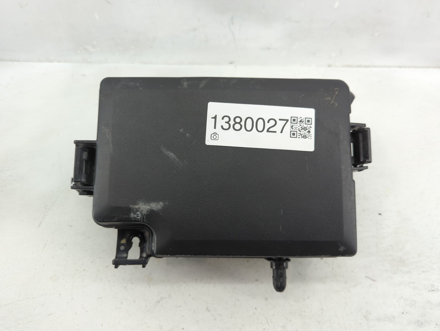 2019-2020 Hyundai Elantra Fusebox Fuse Box Panel Relay Module P/N:91956-F2025 Fits Fits 2019 2020 OEM Used Auto Parts - Oemu