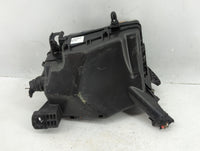 2019-2020 Hyundai Elantra Fusebox Fuse Box Panel Relay Module P/N:91956-F2025 Fits Fits 2019 2020 OEM Used Auto Parts - Oemu
