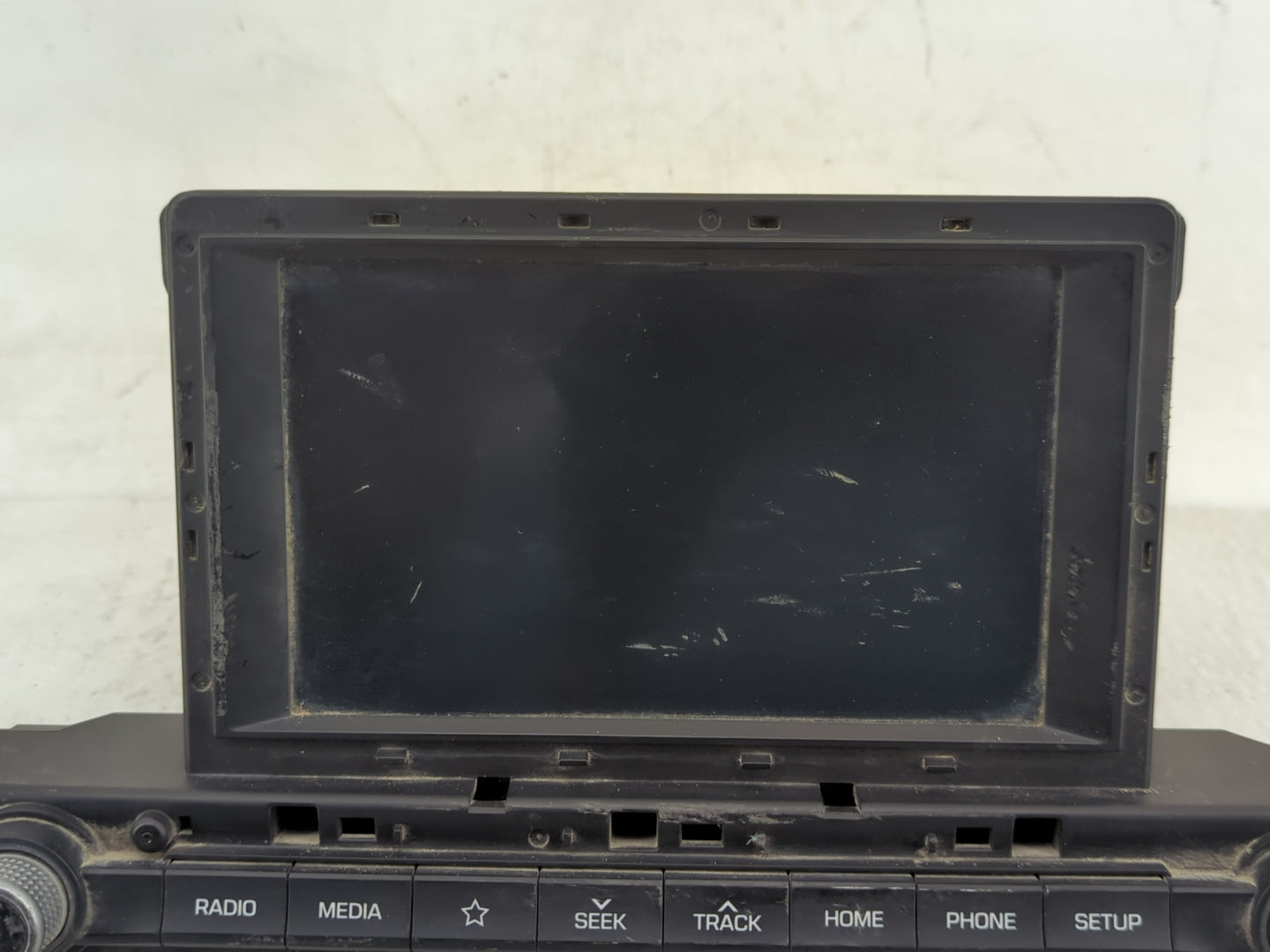 2019-2020 Hyundai Elantra Radio AM FM Cd Player Receiver Replacement P/N:96160F2CA0SSH Fits Fits 2019 2020 OEM Used Auto Par