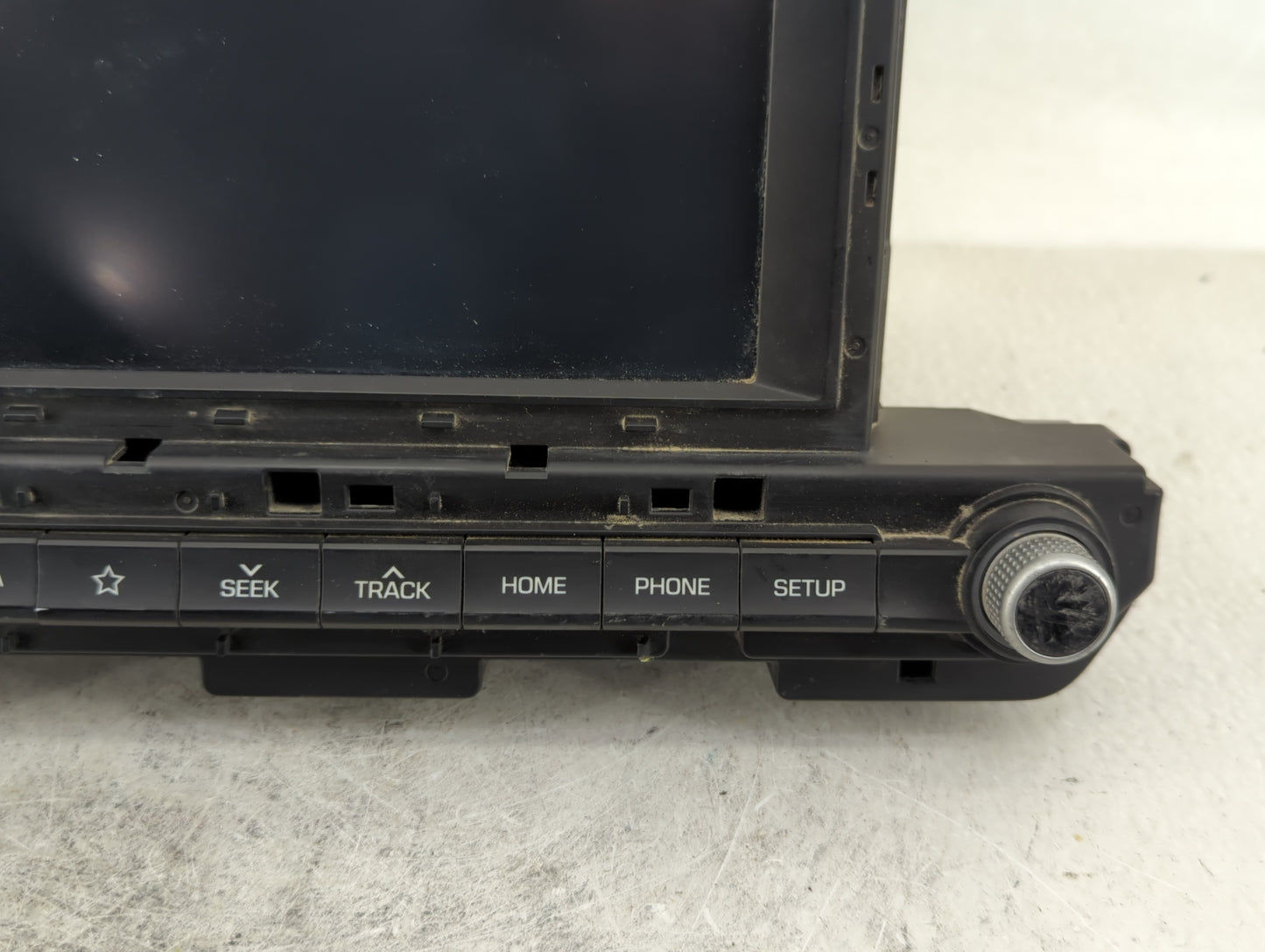 2019-2020 Hyundai Elantra Radio AM FM Cd Player Receiver Replacement P/N:96160F2CA0SSH Fits Fits 2019 2020 OEM Used Auto Par