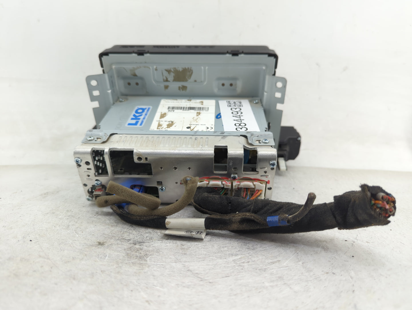 2019-2020 Hyundai Elantra Radio AM FM Cd Player Receiver Replacement P/N:96160F2CA0SSH Fits Fits 2019 2020 OEM Used Auto Par