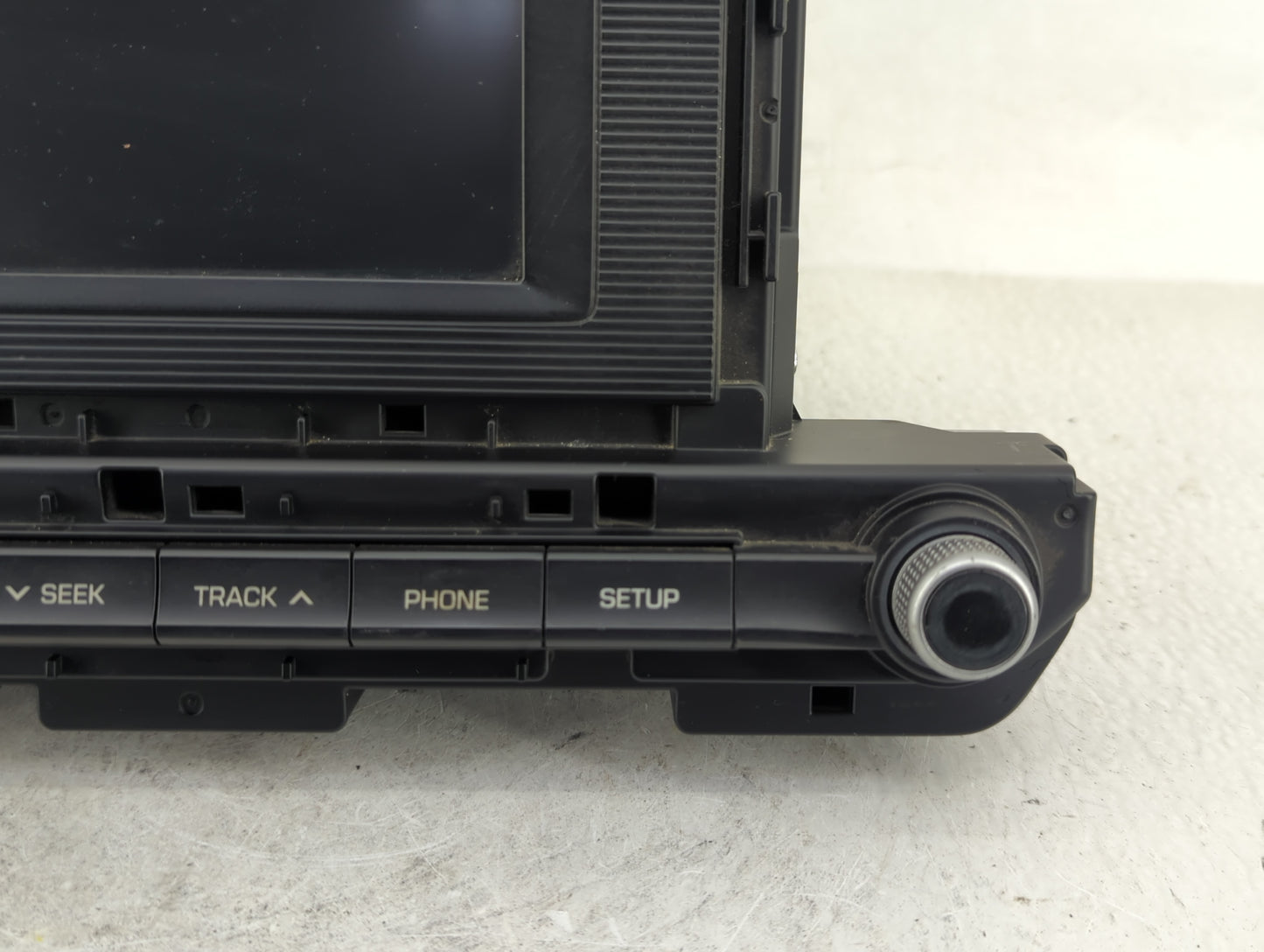 2019-2020 Hyundai Elantra Radio AM FM Cd Player Receiver Replacement P/N:96180-F2UADSSH Fits Fits 2019 2020 OEM Used Auto Pa