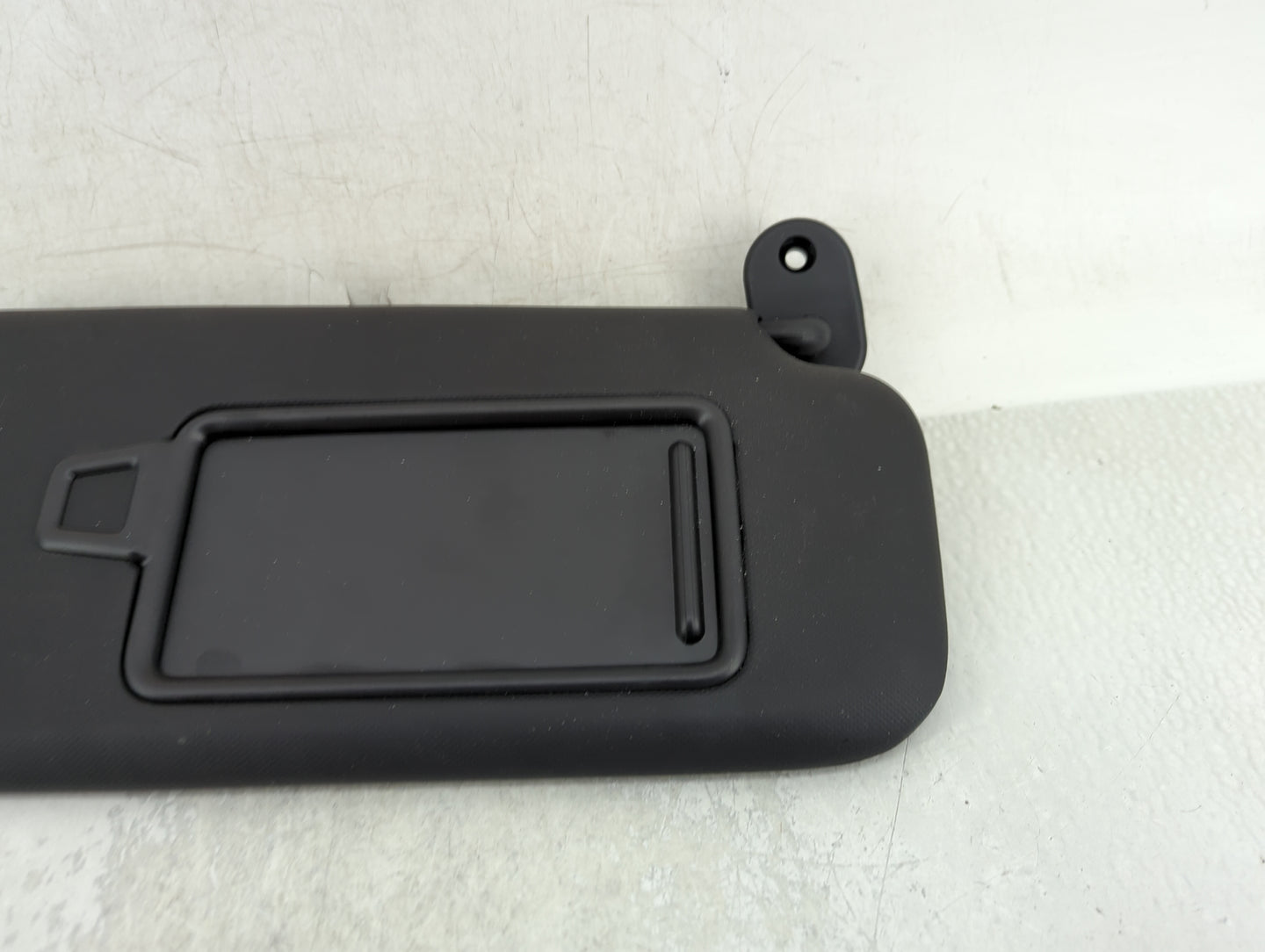 2017-2020 Hyundai Elantra Sun Visor Shade Replacement Passenger Right Mirror Fits Fits 2017 2018 2019 2020 OEM Used Auto Par