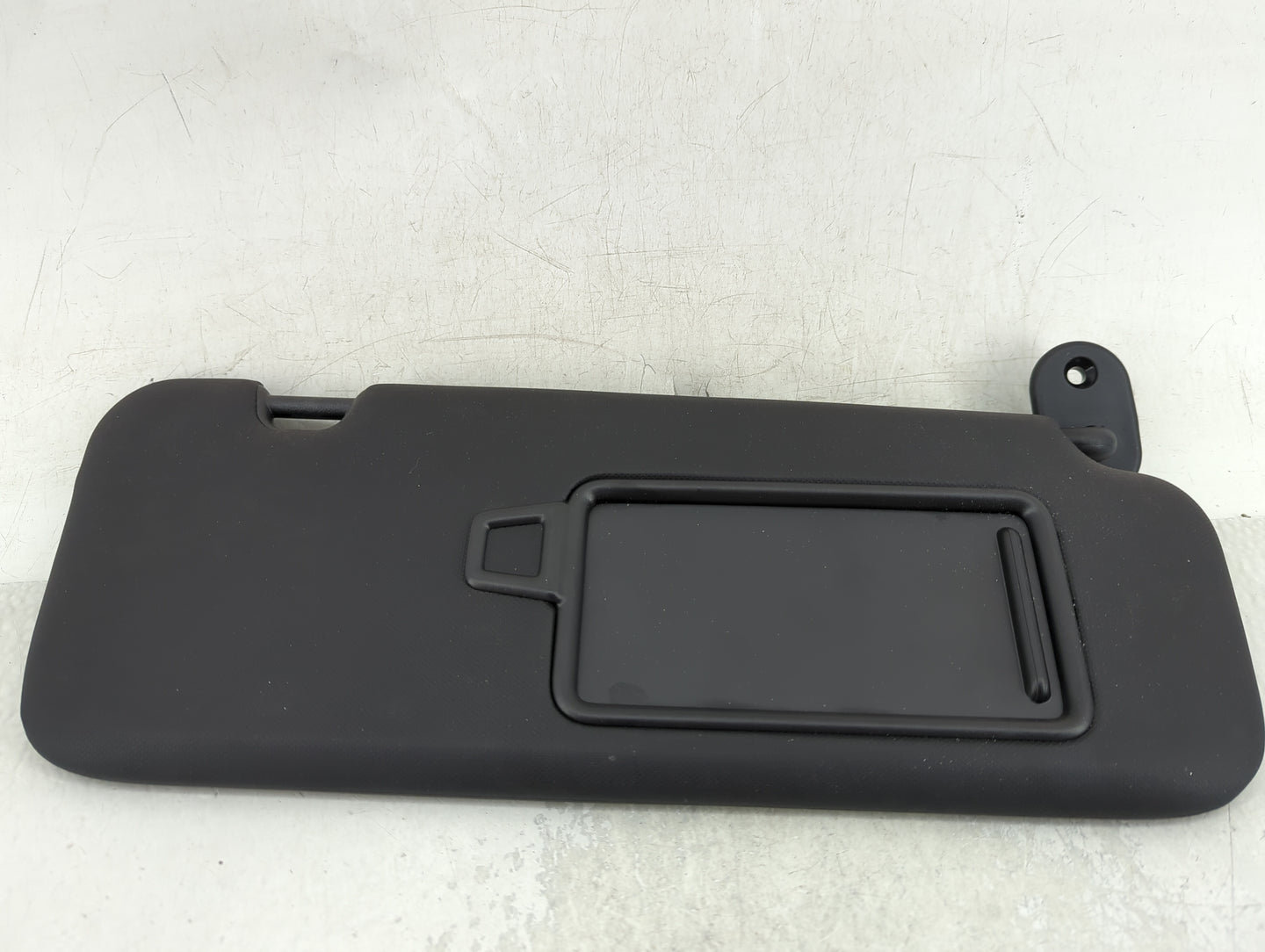 2017-2020 Hyundai Elantra Sun Visor Shade Replacement Passenger Right Mirror Fits Fits 2017 2018 2019 2020 OEM Used Auto Par