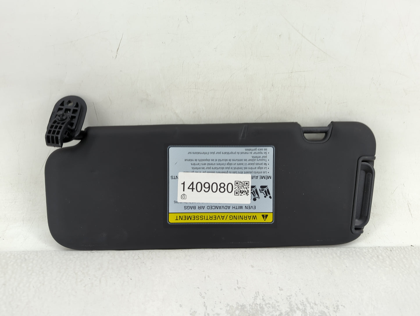 2017-2020 Hyundai Elantra Sun Visor Shade Replacement Passenger Right Mirror Fits Fits 2017 2018 2019 2020 OEM Used Auto Par