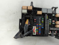 2019-2020 Hyundai Elantra Fusebox Fuse Box Panel Relay Module P/N:91260 F2270 Fits Fits 2019 2020 OEM Used Auto Parts - Oemu