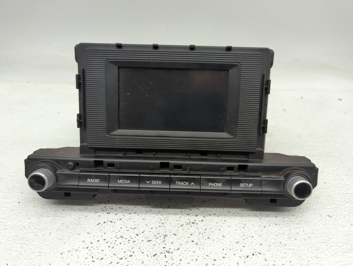 2019-2020 Hyundai Elantra Radio AM FM Cd Player Receiver Replacement P/N:96180-F2UADSSH Fits Fits 2019 2020 OEM Used Auto Pa