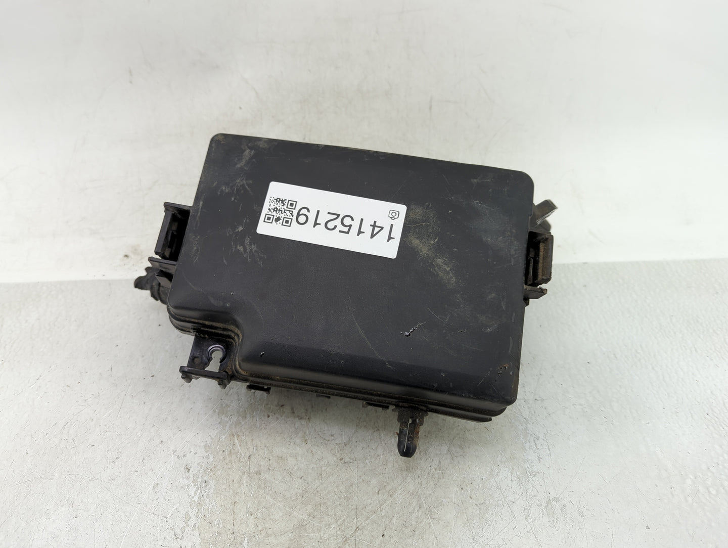 2019-2020 Hyundai Elantra Fusebox Fuse Box Panel Relay Module Fits Fits 2019 2020 OEM Used Auto Parts - Oemusedautoparts1.co