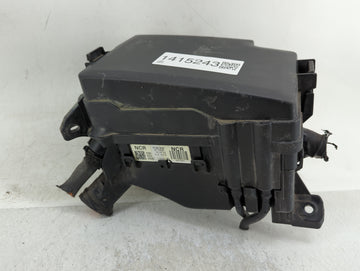 2019-2020 Hyundai Elantra Fusebox Fuse Box Panel Relay Module Fits Fits 2019 2020 OEM Used Auto Parts