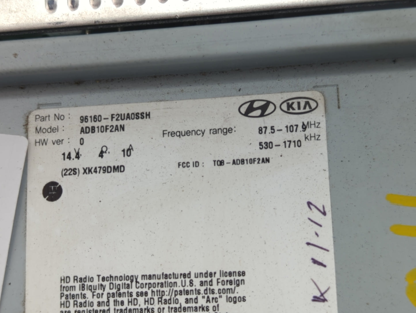 2019-2020 Hyundai Elantra Radio AM FM Cd Player Receiver Replacement P/N:96160-F2UA0SSH Fits Fits 2019 2020 OEM Used Auto Pa
