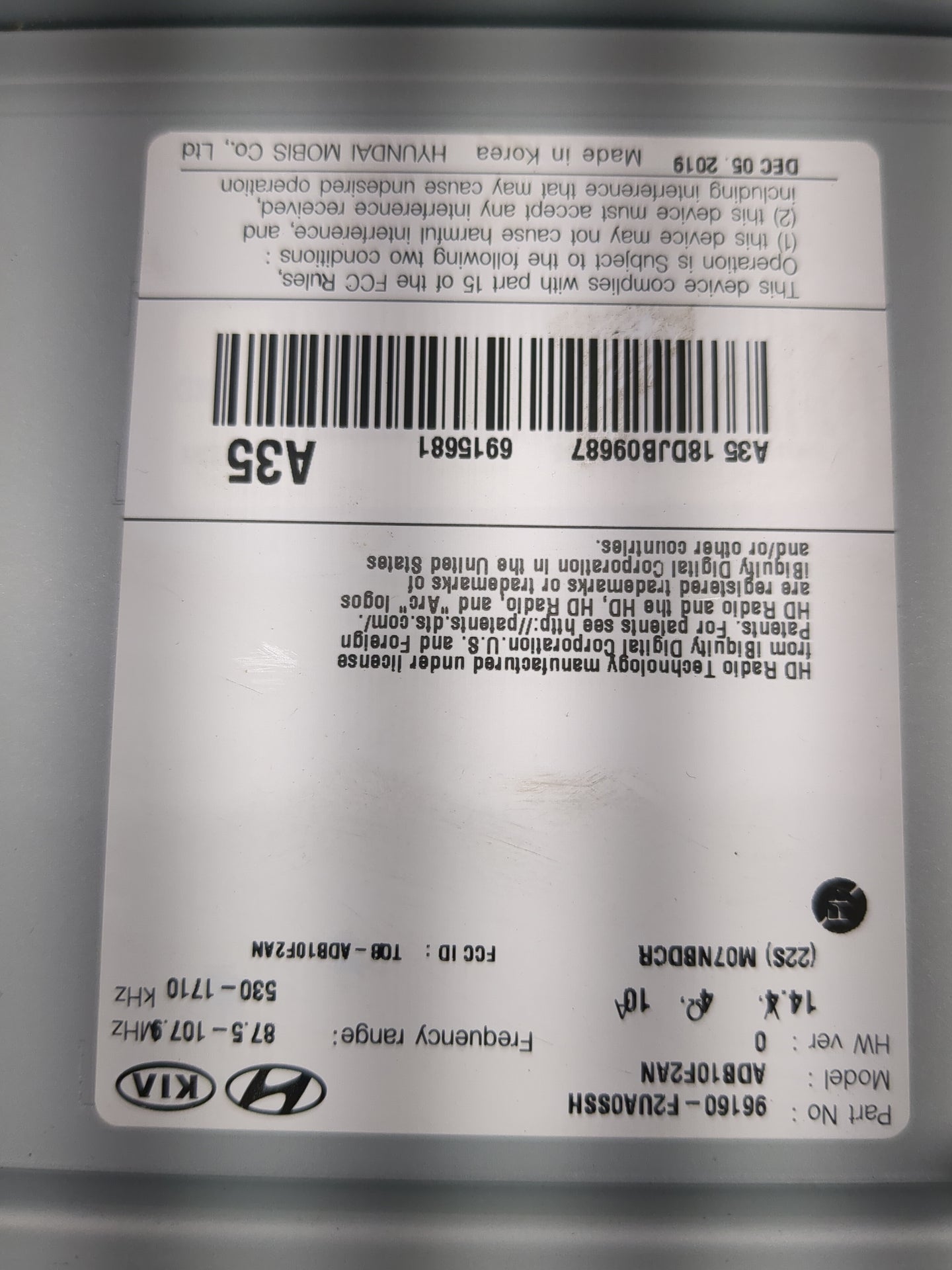 2019-2020 Hyundai Elantra Radio AM FM Cd Player Receiver Replacement P/N:96160-F2UA0SSH Fits Fits 2019 2020 OEM Used Auto Pa