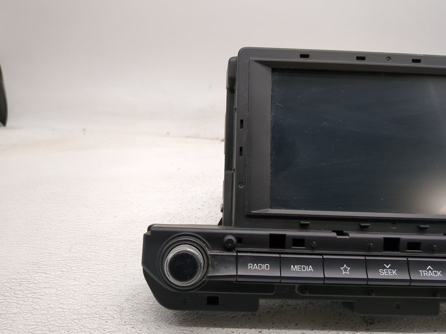 2019-2020 Hyundai Elantra Radio AM FM Cd Player Receiver Replacement P/N:96160F2UA0SSH Fits Fits 2019 2020 OEM Used Auto Par