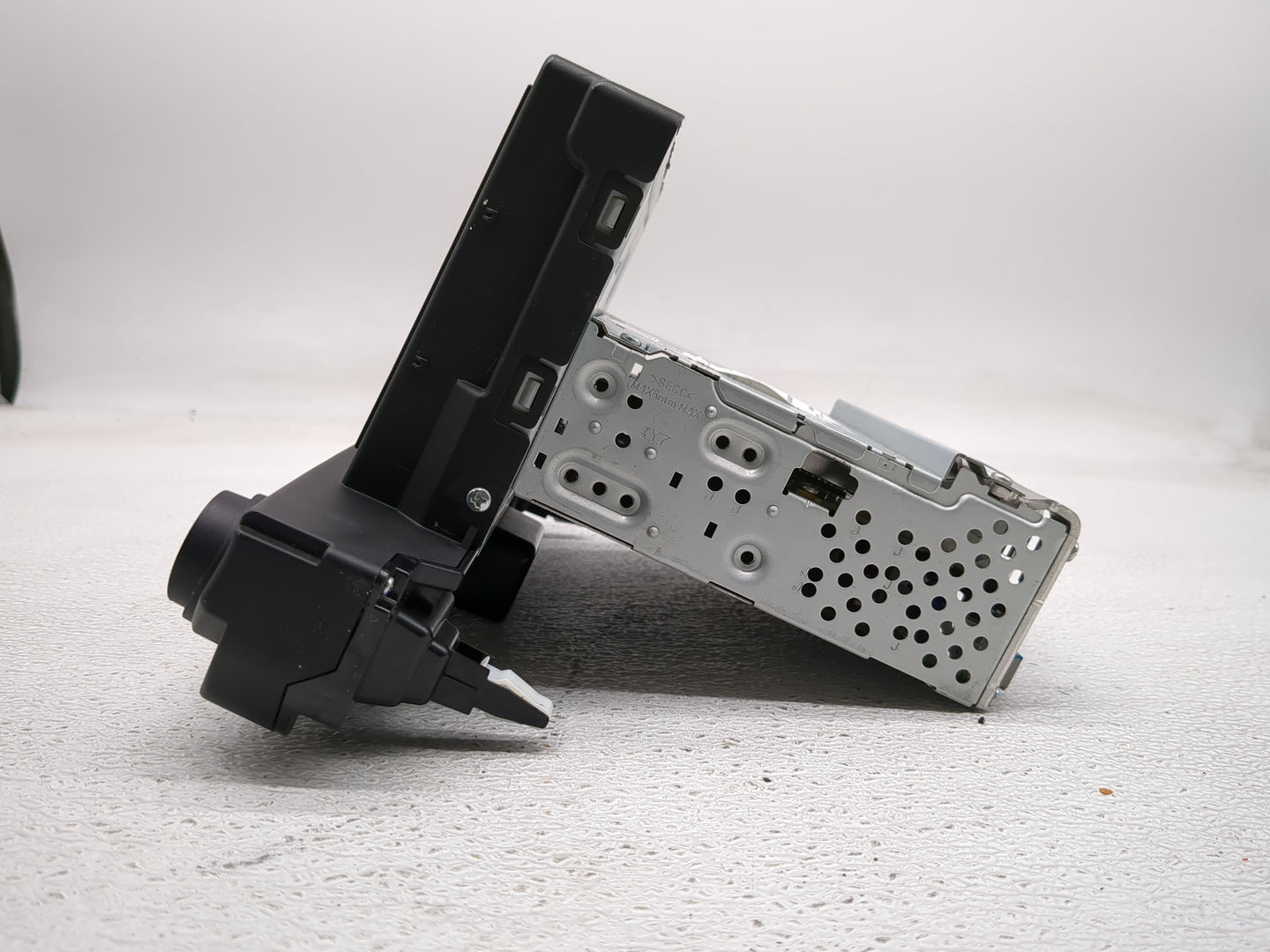 2019-2020 Hyundai Elantra Radio AM FM Cd Player Receiver Replacement P/N:96160F2UA0SSH Fits Fits 2019 2020 OEM Used Auto Par