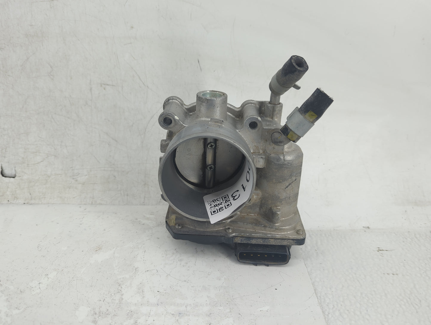 2011-2020 Hyundai Elantra Throttle Body P/N:35100-2E000 Fits Fits 2011 2012 2013 2014 2015 2016 2017 2018 2019 2020 2021 OEM