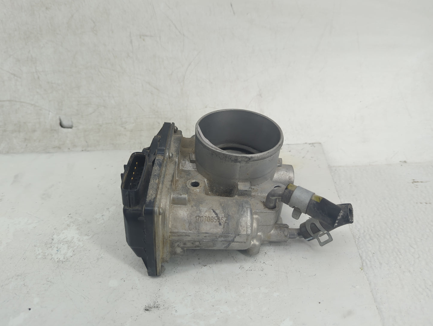 2011-2020 Hyundai Elantra Throttle Body P/N:35100-2E000 Fits Fits 2011 2012 2013 2014 2015 2016 2017 2018 2019 2020 2021 OEM