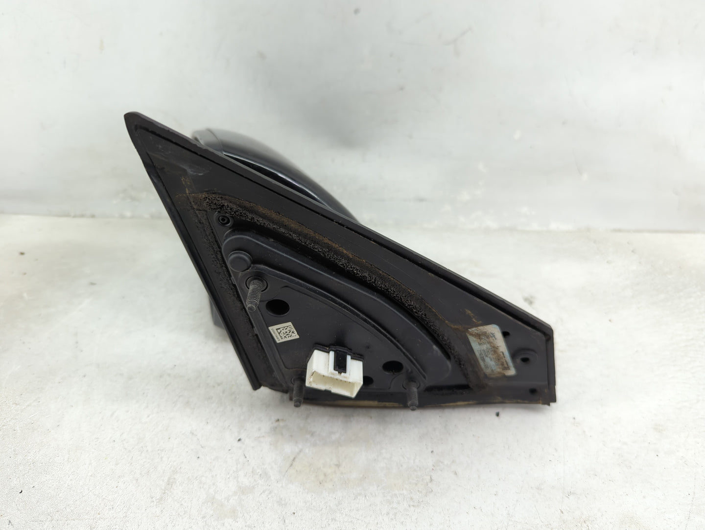 2017-2020 Hyundai Elantra Driver Side View Mirror - Left Door Mirror OEM Used - Oemusedautoparts1.com