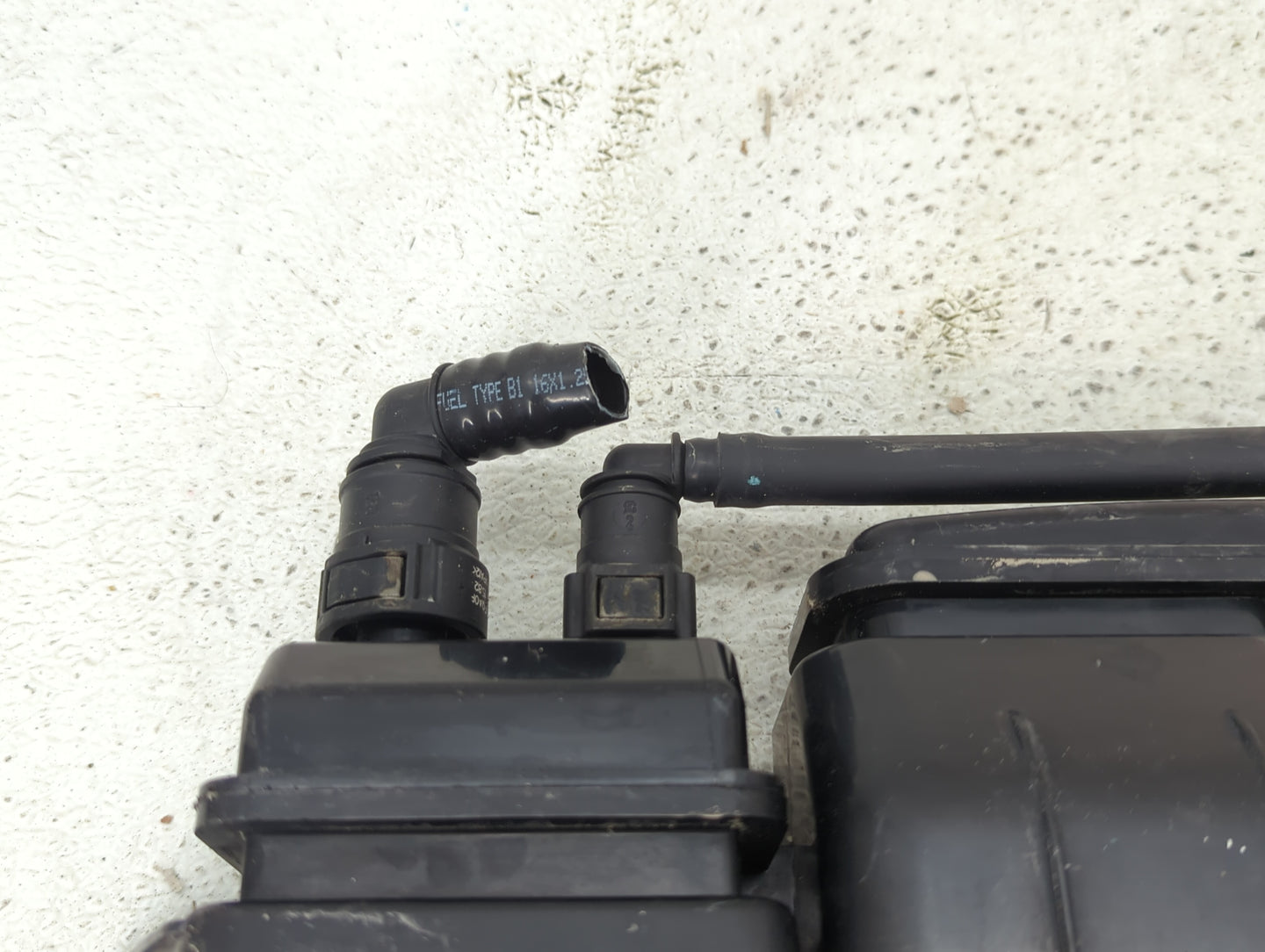 2019 Hyundai Elantra Fuel Vapor Charcoal Canister 1431993 - Oemusedautoparts1.com