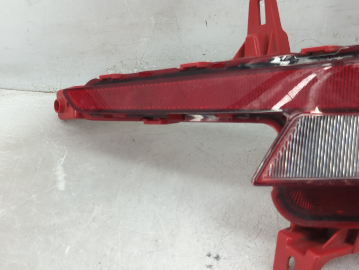 2019-2020 Hyundai Elantra Tail Light Assembly Driver Left OEM P/N:92405-F2500 Fits Fits 2019 2020 OEM Used Auto Parts - Oemu