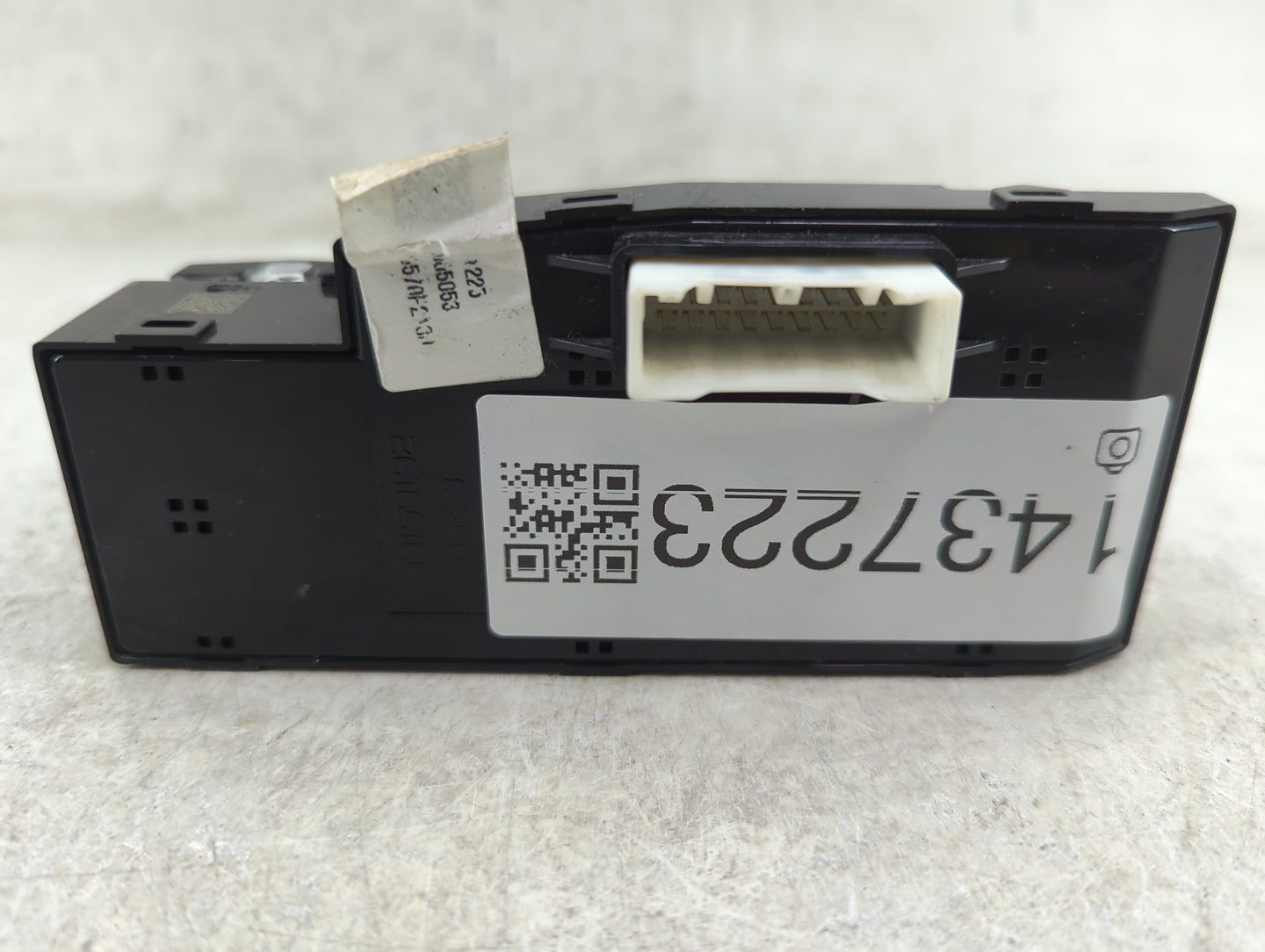 2017-2020 Hyundai Elantra Master Power Window Switch Replacement Driver Side Left P/N:299159192 Fits Fits 2017 2018 2019 202