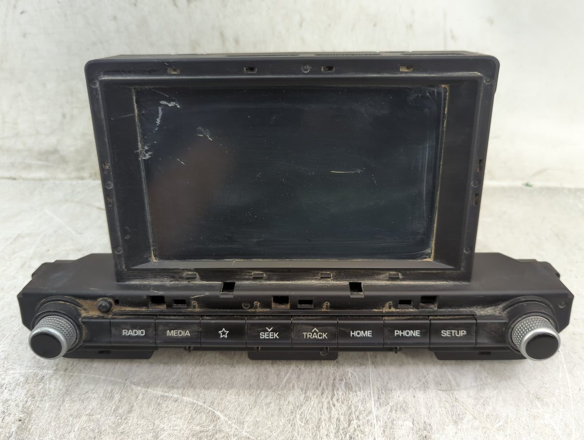 2019-2020 Hyundai Elantra Information Radio Display Screen - Oemusedautoparts1.com
