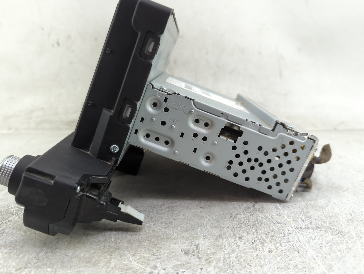 2019-2020 Hyundai Elantra Information Radio Display Screen - Oemusedautoparts1.com