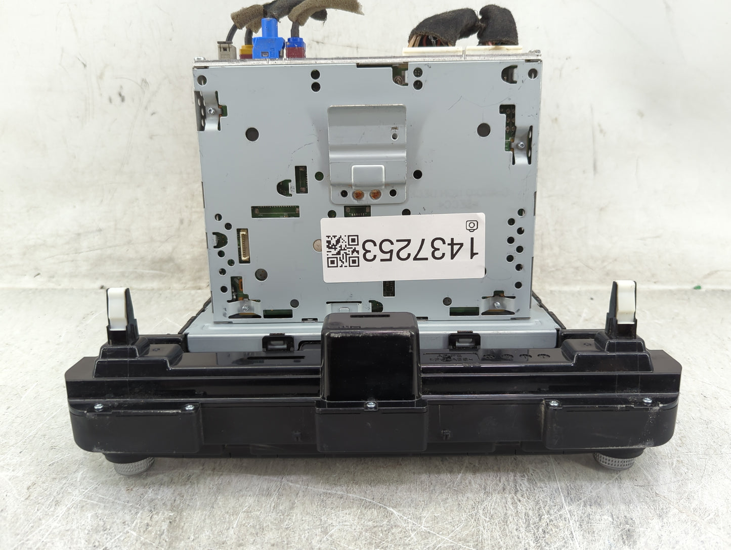 2019 Hyundai Elantra Radio AM FM Cd Player Receiver Replacement P/N:0ZVUMA0P AD810F2AN Fits OEM Used Auto Parts - Oemusedaut