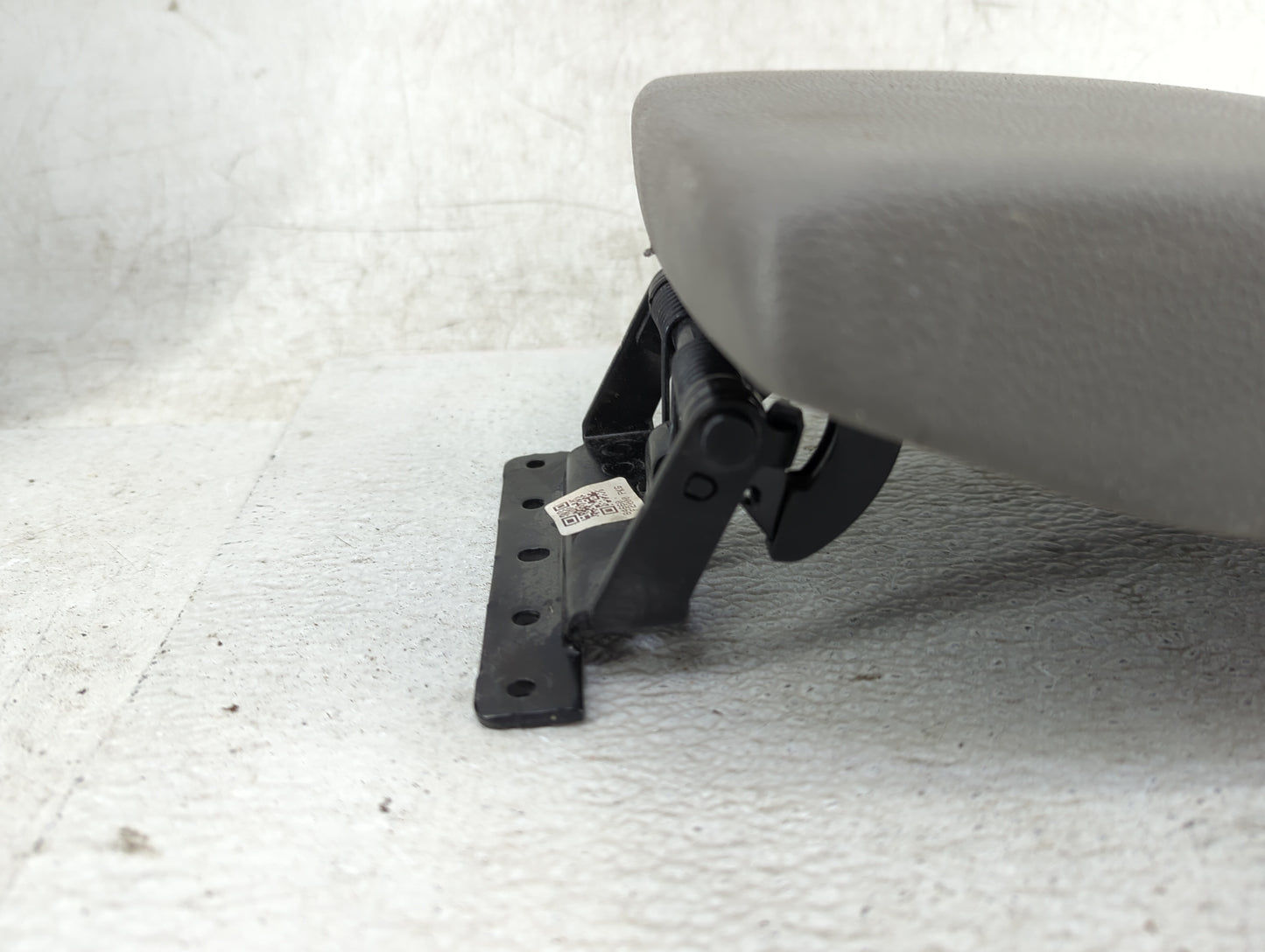 2019 Hyundai Elantra Center Console Armrest Cover Lid Fits OEM Used Auto Parts - Oemusedautoparts1.com