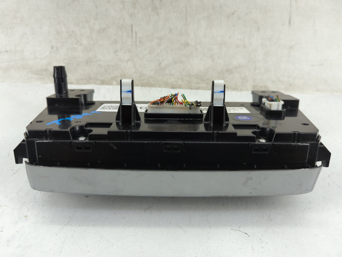 2019-2020 Hyundai Elantra Climate Control Module Temperature AC/Heater Replacement P/N:97250-F2DF0 Fits Fits 2019 2020 OEM U