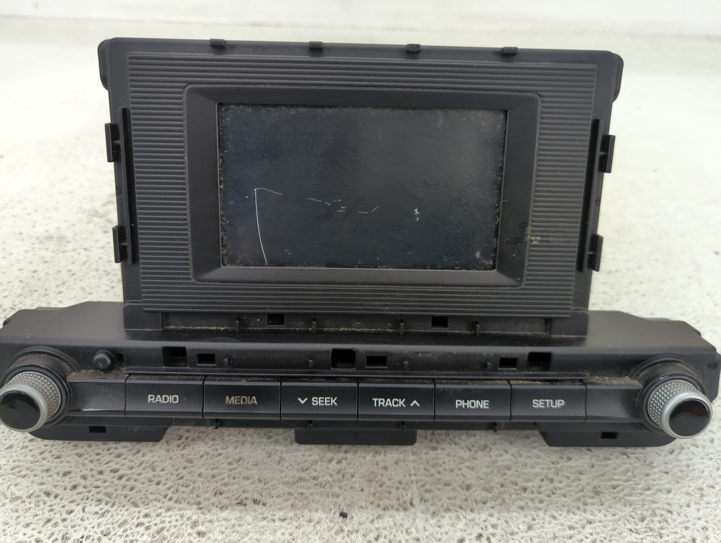 2019-2020 Hyundai Elantra Radio AM FM Cd Player Receiver Replacement P/N:96160-F2UA0SSH Fits Fits 2019 2020 OEM Used Auto Pa