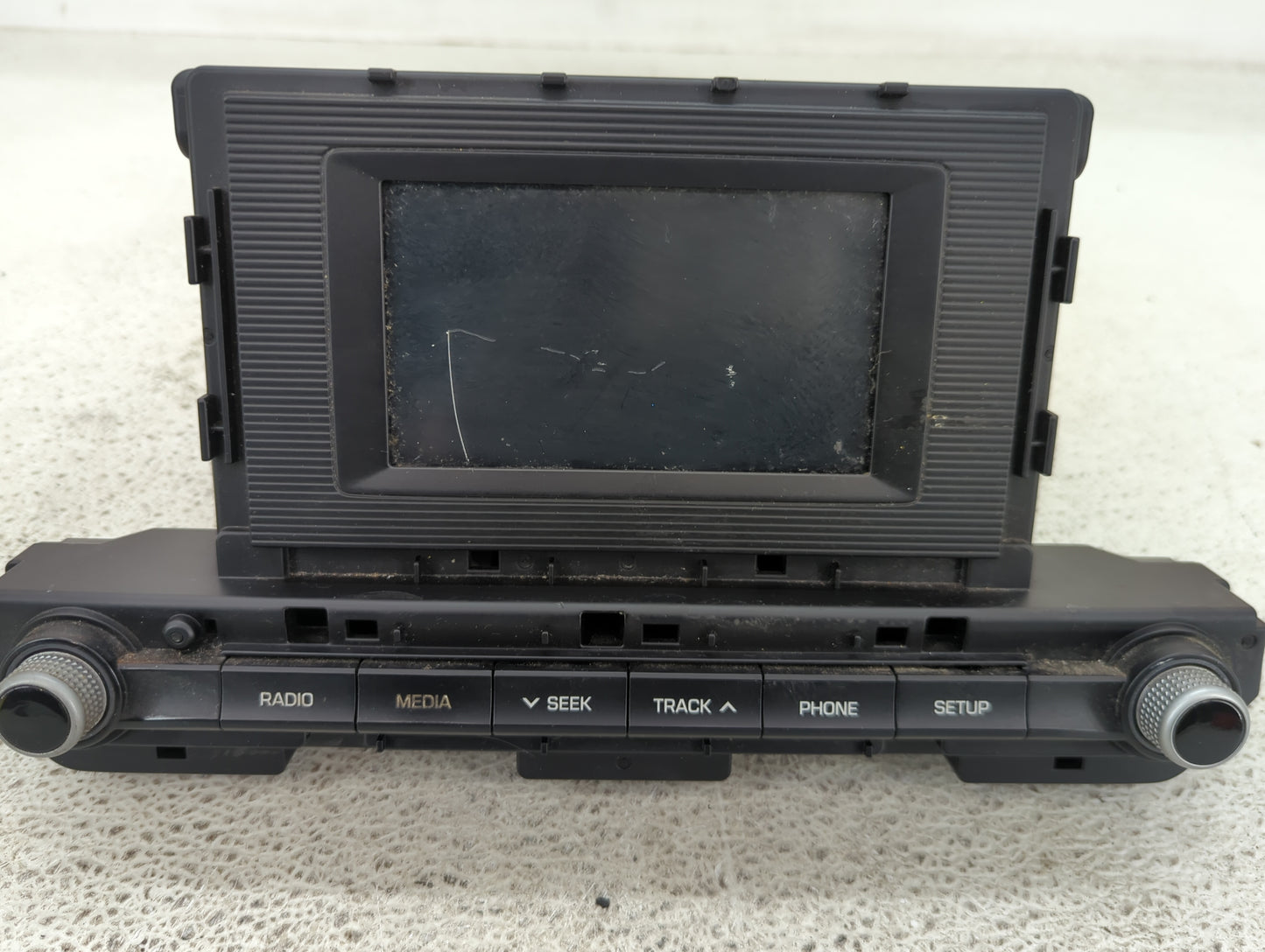 2019-2020 Hyundai Elantra Radio AM FM Cd Player Receiver Replacement P/N:96160-F2UA0SSH Fits Fits 2019 2020 OEM Used Auto Pa