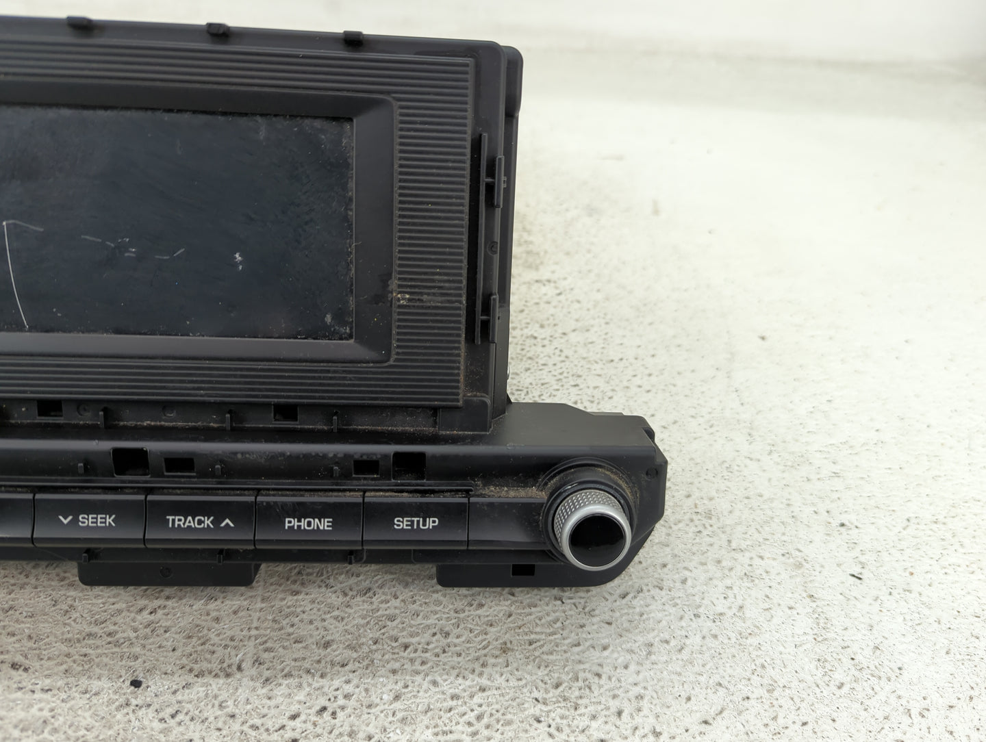 2019-2020 Hyundai Elantra Radio AM FM Cd Player Receiver Replacement P/N:96160-F2UA0SSH Fits Fits 2019 2020 OEM Used Auto Pa