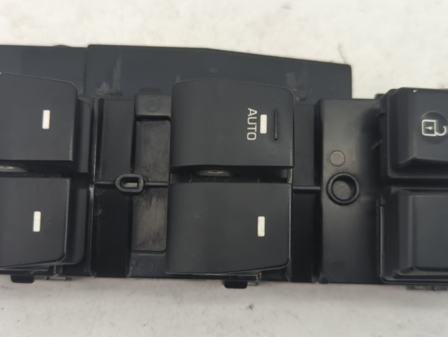 2017-2020 Hyundai Elantra Master Power Window Switch Replacement Driver Side Left P/N:93570F2000 Fits Fits 2017 2018 2019 20