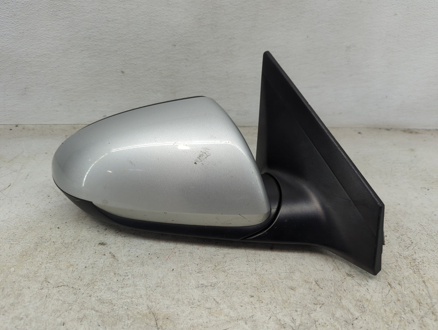 2017-2020 Hyundai Elantra Passenger Side View Mirror - Right Door Mirror OEM Used - Oemusedautoparts1.com