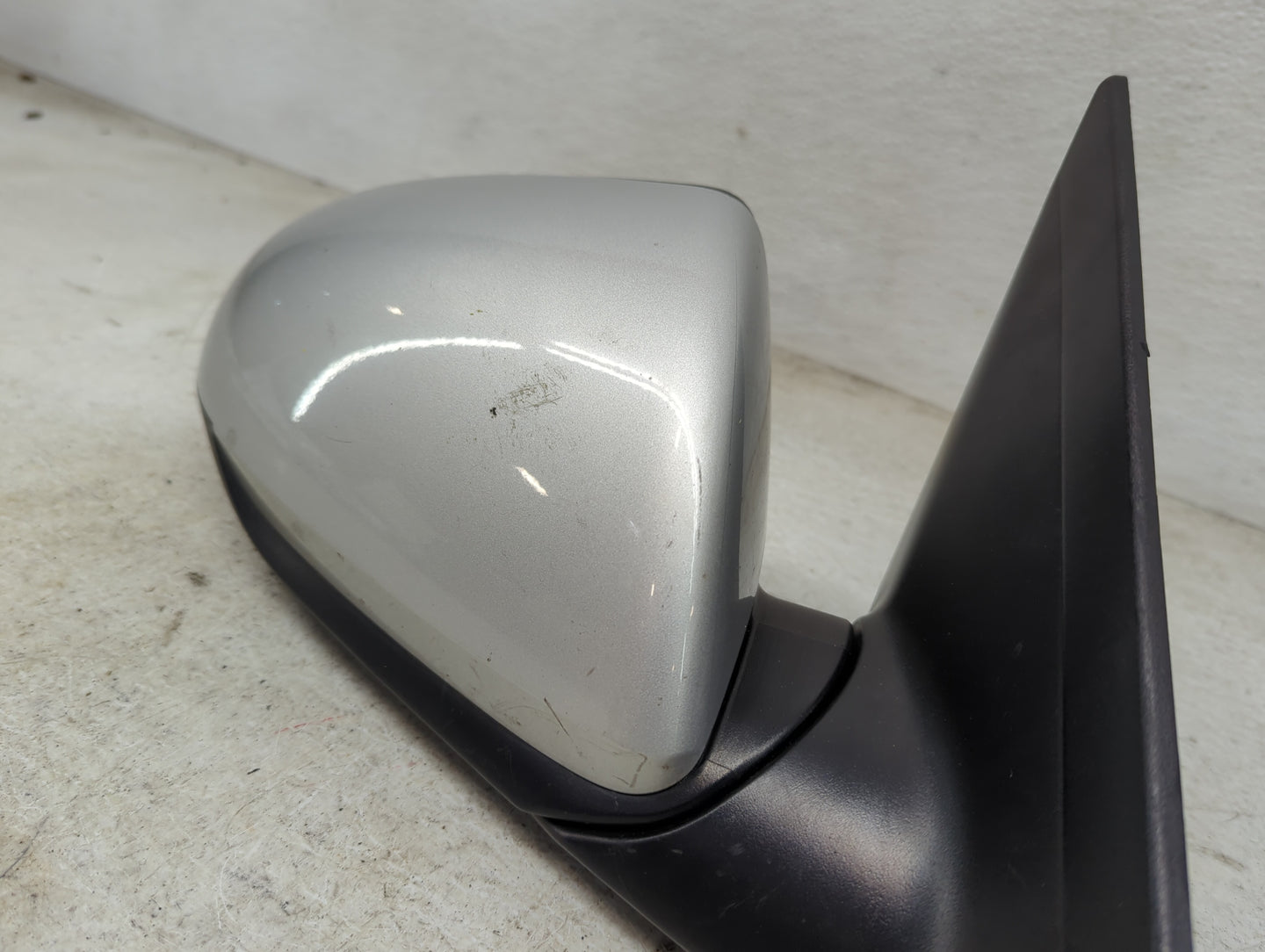 2017-2020 Hyundai Elantra Passenger Side View Mirror - Right Door Mirror OEM Used - Oemusedautoparts1.com