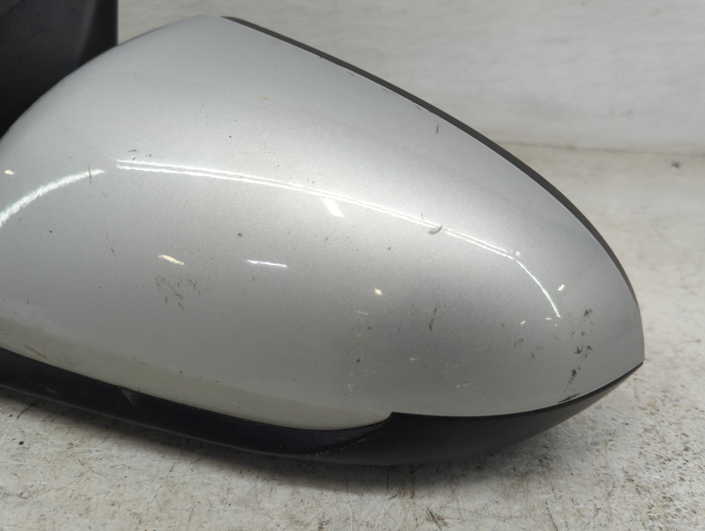 2017-2020 Hyundai Elantra Driver Side View Mirror - Left Door Mirror OEM Used - Oemusedautoparts1.com