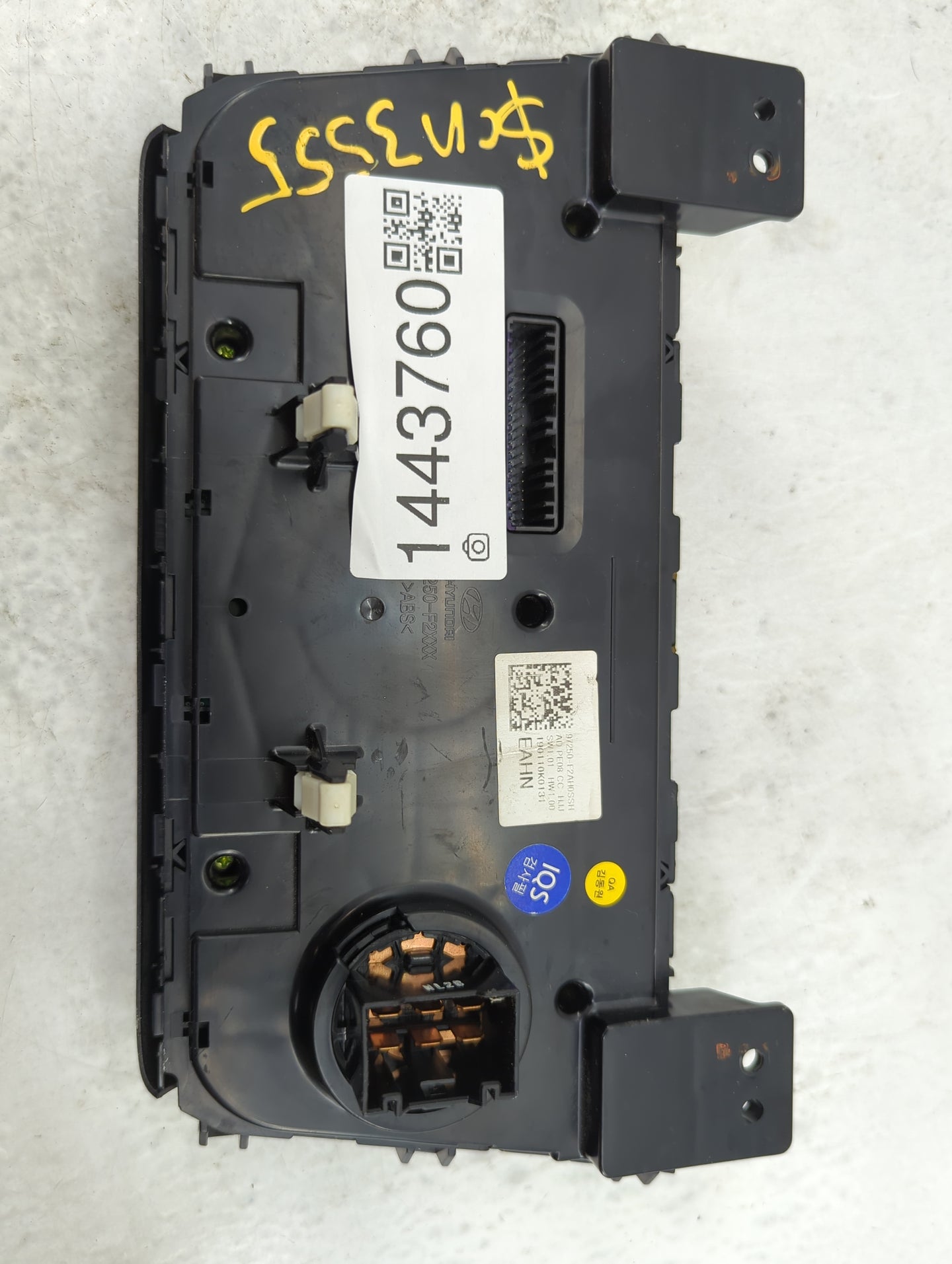 2019-2020 Hyundai Elantra Climate Control Module Temperature AC/Heater Replacement P/N:97250-F2AH0SSH Fits Fits 2019 2020 OE