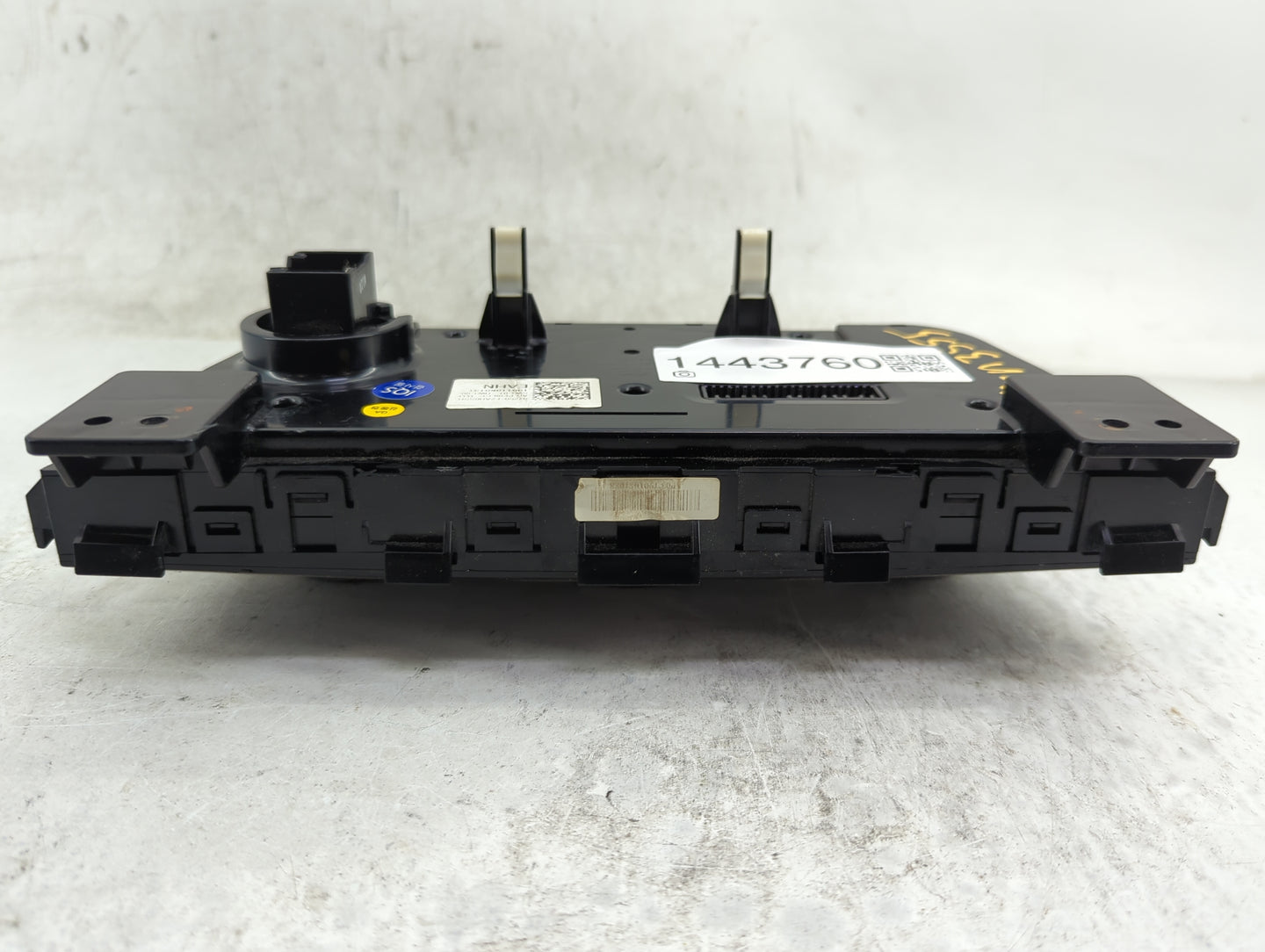 2019-2020 Hyundai Elantra Climate Control Module Temperature AC/Heater Replacement P/N:97250-F2AH0SSH Fits Fits 2019 2020 OE