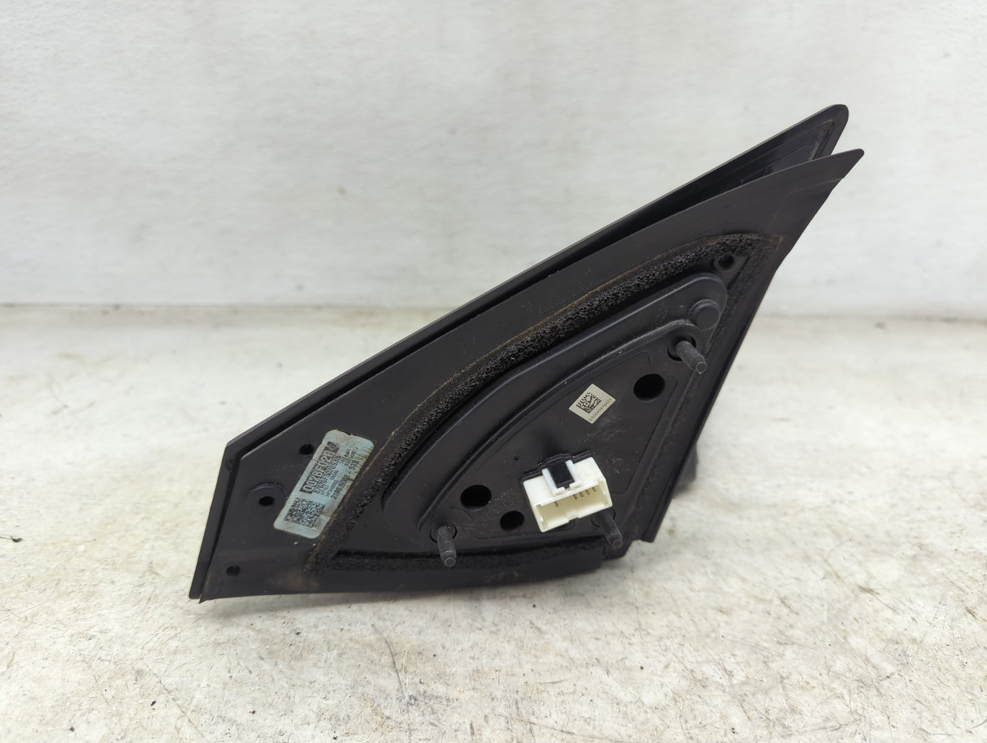 2017-2020 Hyundai Elantra Passenger Side View Mirror - Right Door Mirror OEM Used - Oemusedautoparts1.com