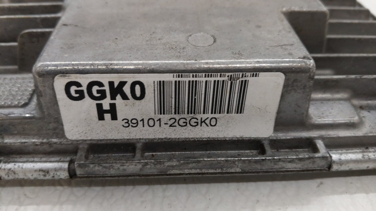 2019 Hyundai Elantra PCM Engine Control Computer ECU ECM PCU OEM P/N:39101-2GGK0,39111-2GGK0,39101-2GGK0 39101-2GGK0 Fits OE