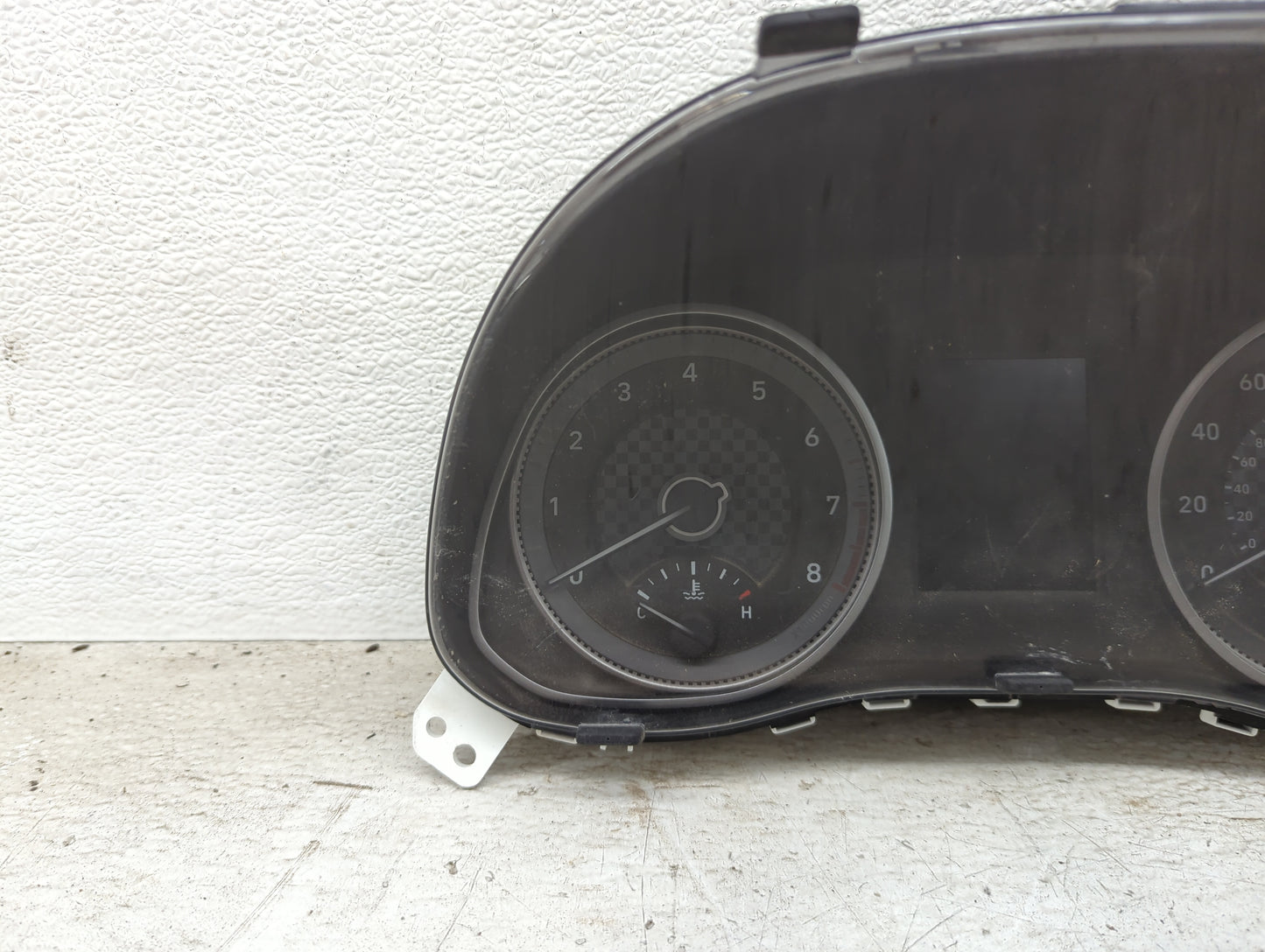 2019-2020 Hyundai Elantra Instrument Cluster Speedometer Gauges P/N:94041-F3070 TN157590-92201H Miles: Fits Fits 2019 2020 O