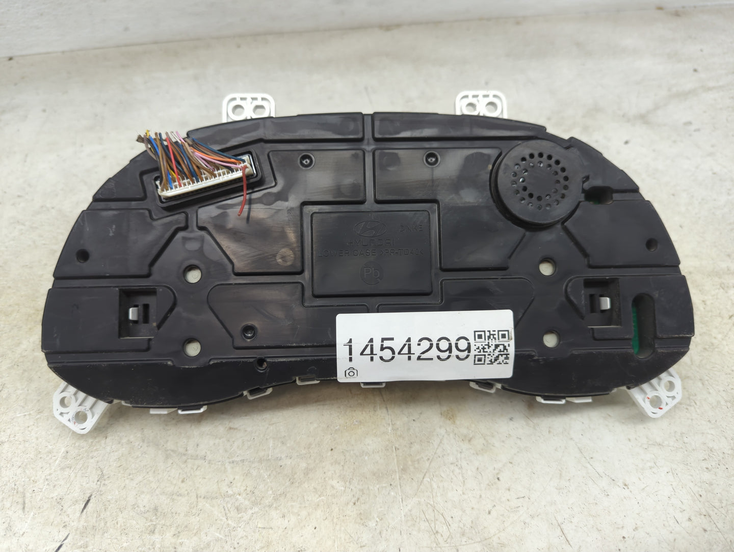 2019 Hyundai Elantra Instrument Cluster Speedometer Gauges P/N:94051-F2410 Miles: Fits OEM Used Auto Parts - Oemusedautopart