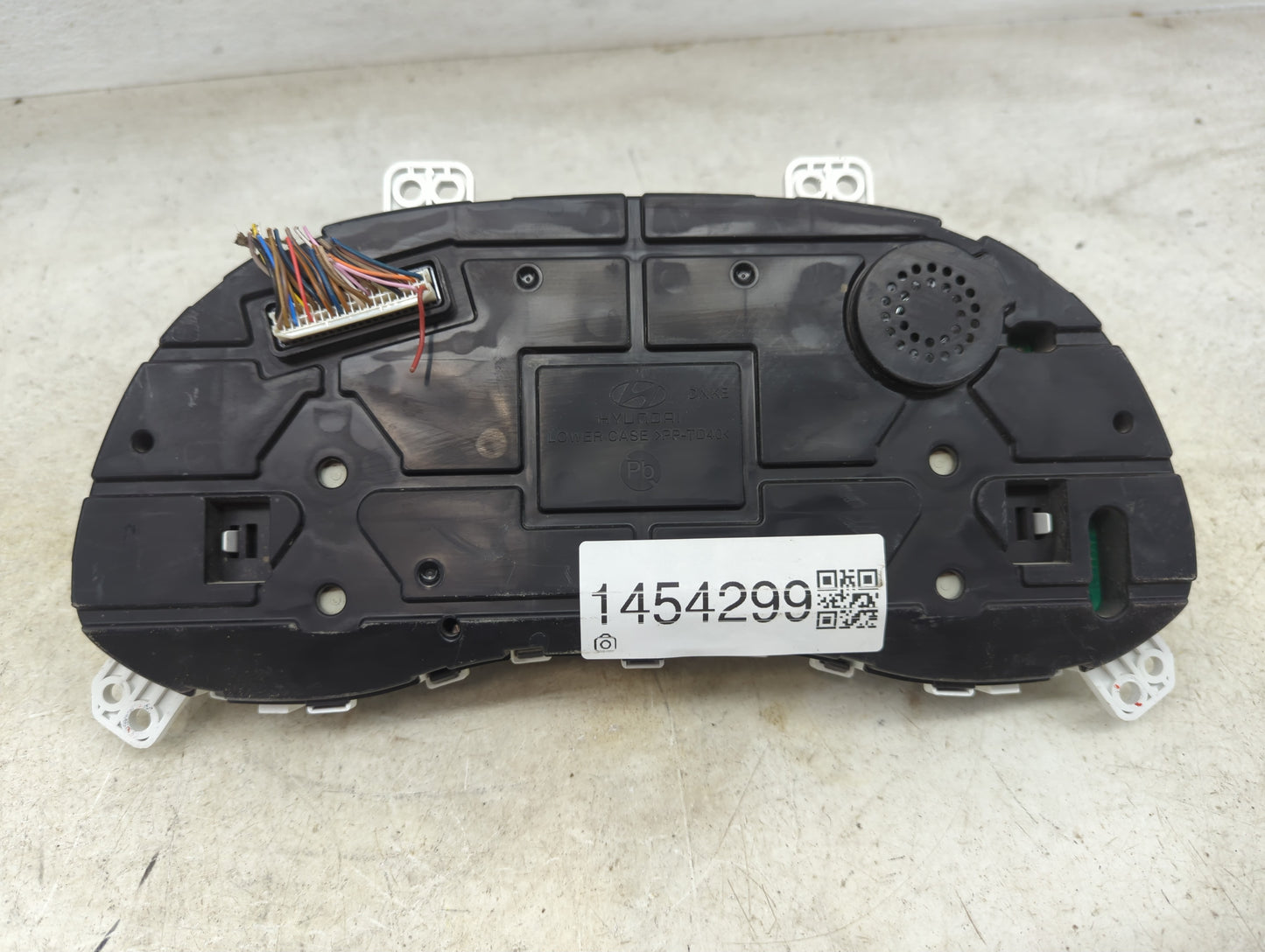 2019 Hyundai Elantra Instrument Cluster Speedometer Gauges P/N:94051-F2410 Miles: Fits OEM Used Auto Parts - Oemusedautopart