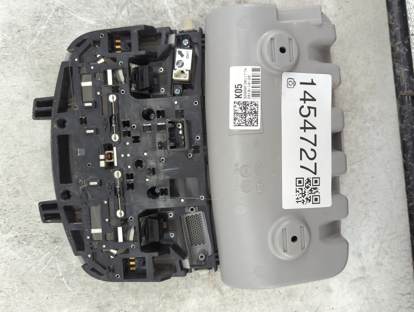 2019 Hyundai Elantra Overhead Roof Console - Oemusedautoparts1.com